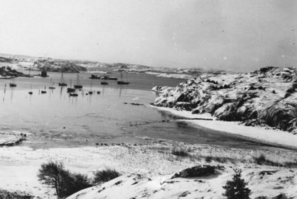 Vintervy över Grebbestadskilen, 1920-talet.