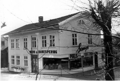 Severins dam- och herrekipering las ner 1961.
